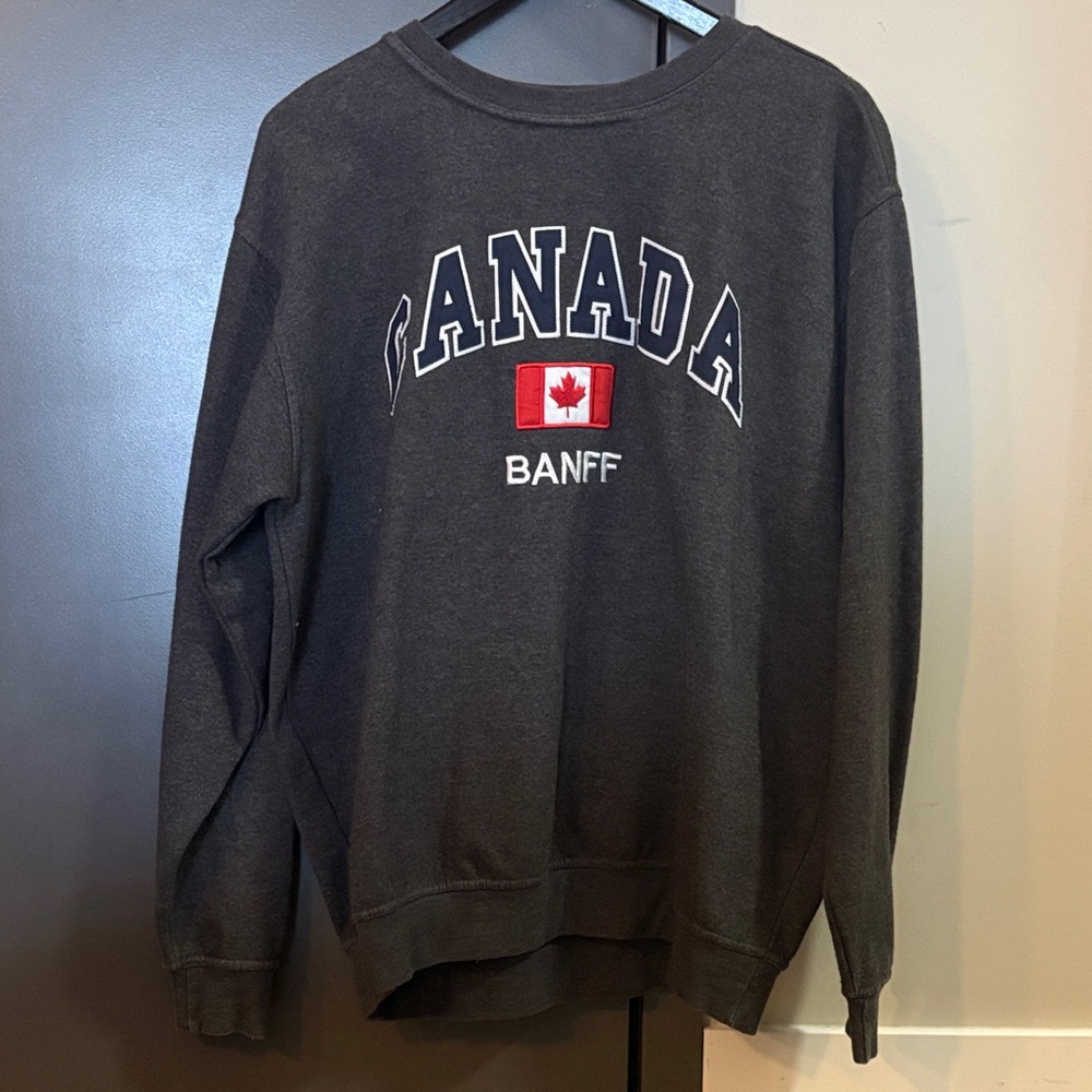 Canada Banff Crewneck Sweatshirt - Charcoal